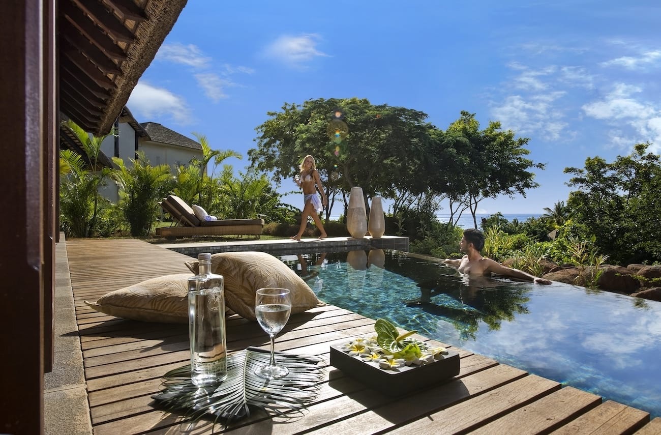 Private pool and deck of a Maritim villa at Turtle Bay